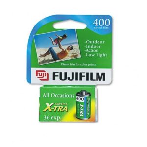 fujifilm superia iso 400 35mm film (36 exposures)