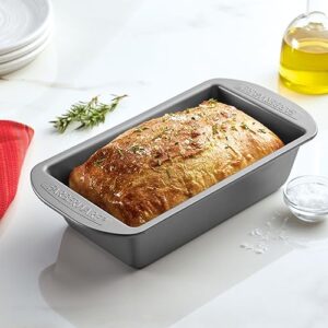 Farberware Nonstick Bakeware 9-Inch x 5-Inch Loaf Pan, Gray -