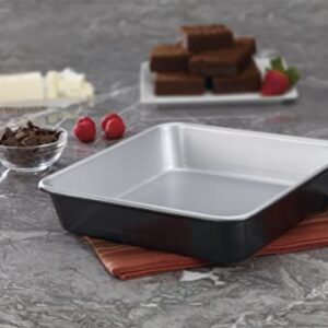 Cuisinart 9-Inch Chef's Classic Nonstick Bakeware Square Cake Pan, Silver