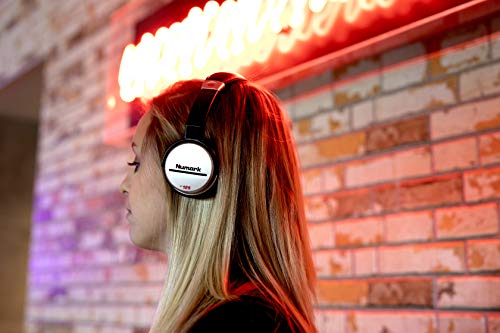 Numark HF125 | Ultra-Portable Professional DJ Headphones With 6ft Cable, 40mm Drivers for Extended Response & Closed Back Design for Superior Isolation, Silver, Оne Расk