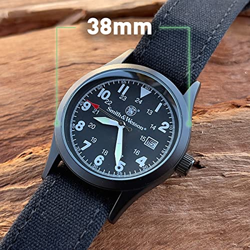 Smith & Wesson Men's Military Watch, 3 Interchangeable Canvas Straps, 3 ATM Water Resistant, Date Display, Scratch Resistant Glass, Suitable for Outdoor Activities, Swimming, 38 mm, Father's Day Gift