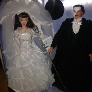 Barbie and Ken Phantom of the Opera Fao Schwartz Limited Collectible Edition