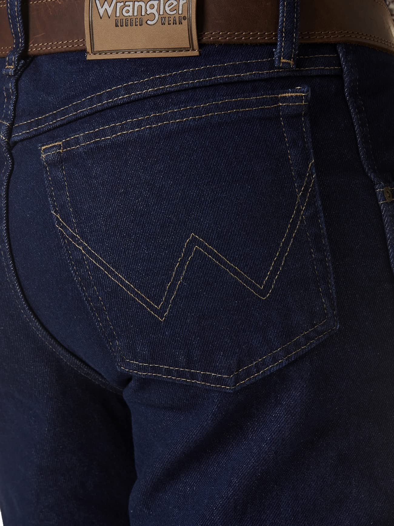 Wrangler mens Classic Fit jeans, Prewashed, 34W x 29L US