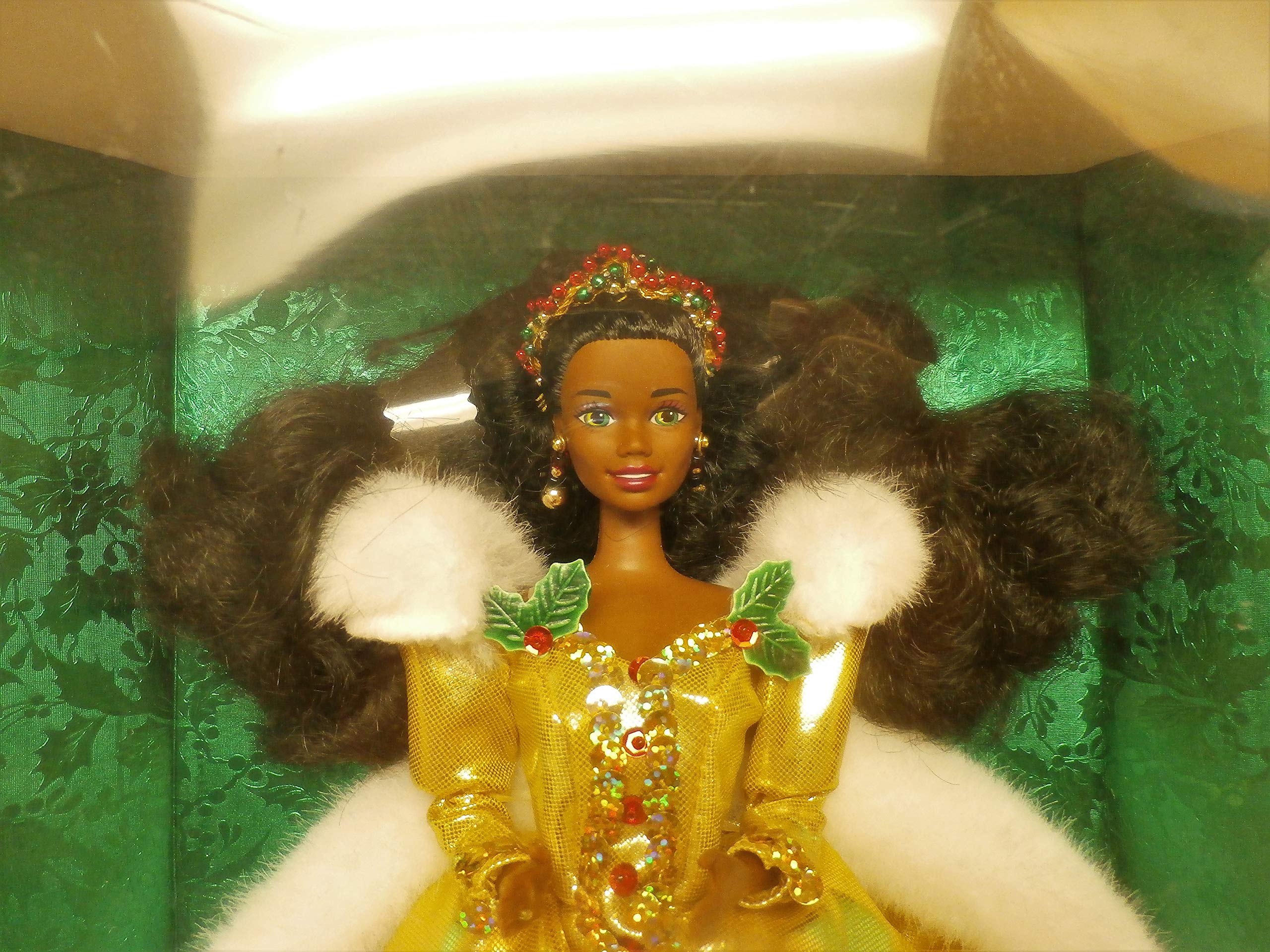 Barbie Happy Holidays AA Doll - Special Edition Hallmark 2nd in Series (1994)