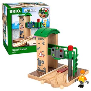 brio world 33674 - signal station - 2 piece wooden toy train accessory for kids age 3 and up