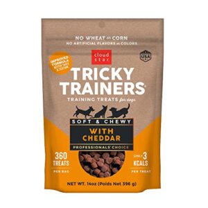 cloud star tricky trainers soft & chewy dog training treats 14 oz pouch, cheddar flavor, low calorie behavior aid with 360 treats