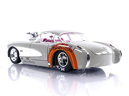 Looney Tunes 1:24 1957 Chevrolet Corvette Die-cast Car & 2.75" Bugs Bunny Figure, Toys for Kids and Adults