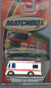 matchbox 2000-61 great outdoors truck camper 1:64 scale