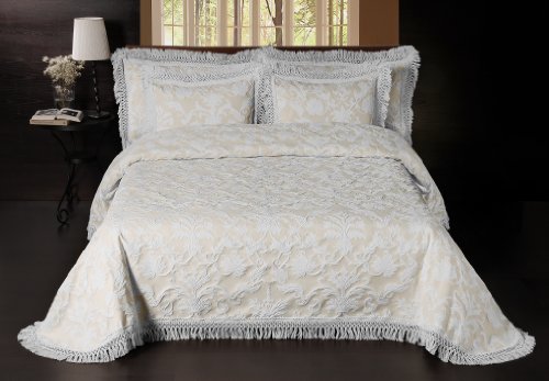 La Rochelle, Ivory/White Sussex Park Bedspreads, California King, Cal