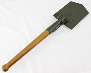 mil-tec german style folding shovel (olive)