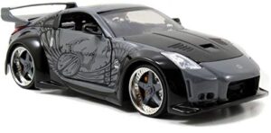 jada toys fast & furious 1:24 d.k.'s nissan 350z die-cast car, toys for kids and adults, grey and black (97172)