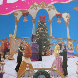 Barbie HOLIDAY DANCE MUSICAL Set Friends Waltz to 15 Christmas Carols & 15 All Time Favorite Songs! (1997 Mr. Christmas)