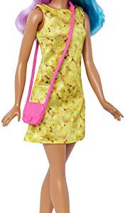 Barbie Fashionista Petite Doll with 2 Additional Outfits