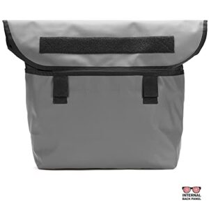 Chrome Citizen Messenger Satchel Bag Seat Belt Buckle 26 Liter Black