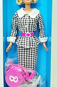 Barbie International Travel 2nd in Series 1995 - 16158 (Small Box)