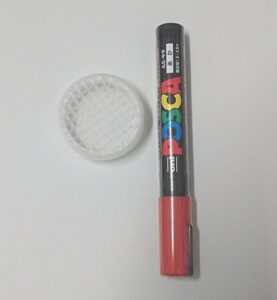 posca queen bee red color marking pen non-toxic pc5m & push in queen cage