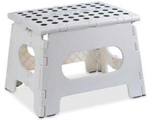 handy laundry folding step stool, the lightweight step stool, sturdy enough to support adults & safe enough for kids, opens easy with one flip, for kitchen, bathroom, bedroom, kids or adults, (white)