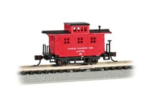 bachmann old-time caboose - union pacific - n scale, prototypical oxide red