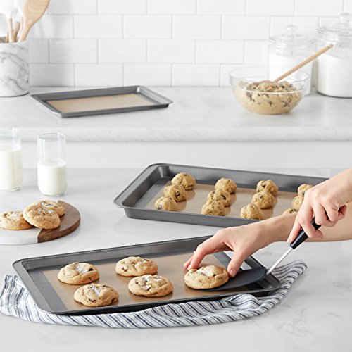 Amazon Basics Silicone, Non-Stick, Food Safe Baking Mat, Pack of 3, Beige/Gray, Rectangular, 16.5" x 11.62"