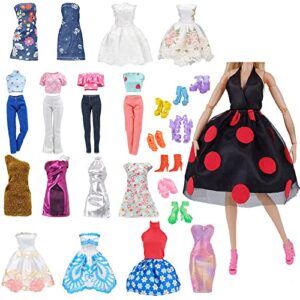 e-ting lot 15 items = 5 sets fashion casual wear clothes/outfit with 10 pair shoes for girl doll random style (casual wear clothes + short skirt)