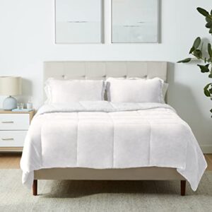 amazon basics ultra-soft micromink sherpa comforter 3-piece bedding set, full/queen, cream, solid