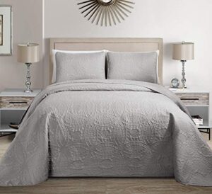 linen plus collection 3 pieces king/california king over size embossed coverlet bedspread set solid silver 118" x 106" new