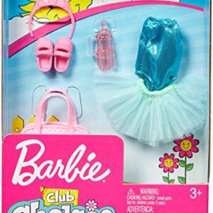 Barbie Club Chelsea Accessory Pack, Ballet-Themed Clothing and Accessories for Small Dolls, 6 Pieces for 3 to 7 Year Olds Include Tutu and Dance Bag