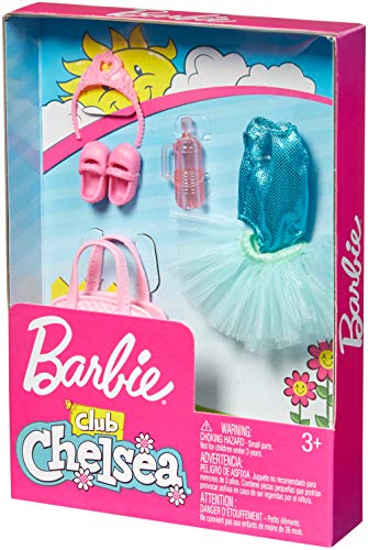 Barbie Club Chelsea Accessory Pack, Ballet-Themed Clothing and Accessories for Small Dolls, 6 Pieces for 3 to 7 Year Olds Include Tutu and Dance Bag