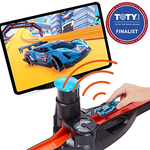 Hot Wheels id Smart Track Measures Speed Counts Laps Uniquely Identifiable Vehicles Ages 8 and Older