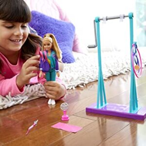 Barbie Team Stacie Doll and Gymnastics Playset with Spinning Bar and 7 Themed Accessories for 3 to 7 Year Olds
