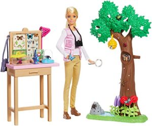 barbie entomologist doll and playset, blonde, with 20+ accessories inspired by national geographic