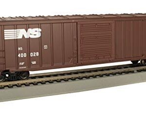 Bachmann Trains - 50' Outside Braced Box Car with Flashing End of Train Device - Norfolk Southern #400028 - HO Scale