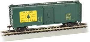 bachmann trains - 40' box car - maine central #5527 - ho scale