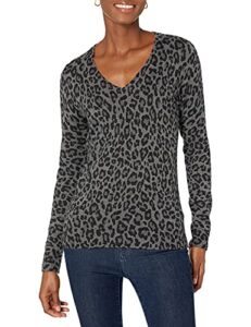 amazon essentials women's classic-fit lightweight long-sleeve v-neck sweater (available in plus size), grey heather leopard print, large