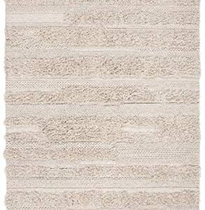 SAFAVIEH Casablanca Collection Accent Rug - 4' x 6', Grey, Handmade Textured Wool Braided Tassel, 0.5-inch Thick Ideal for High Traffic Areas in Entryway, Living Room, Bedroom (CSB450H)