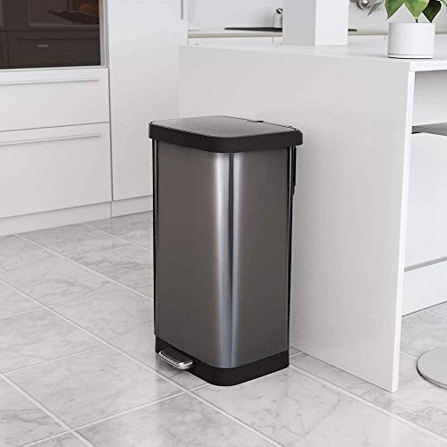 Glad 20 Gallon / 75.5 Liter Extra Capacity Stainless Steel Step Trash Can with CloroxTM Odor Protection, Pewter