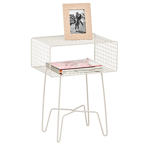 mDesign Modern Industrial Side Table with Storage Shelf, 2-Tier Metal Minimal End Table, Metallic Caged Grid - Accent Furniture for Living Room, Bedroom, Office, Dorm, Concerto Collection, Cream/Beige