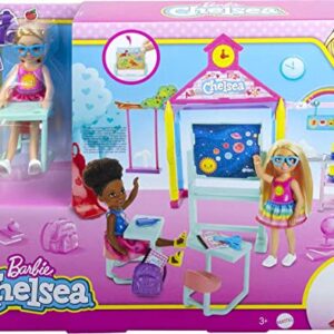 Barbie Club Chelsea School Playset with Blonde Small Doll & Classroom Accessories, Flipping Blackboard, Cafeteria, Desks & More (Amazon Exclusive)