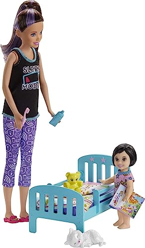 Barbie Skipper Babysitters Inc. Bedtime Playset with Babysitting Skipper Doll, Toddler Doll with Glow-in-the-Dark Pajamas, Bed, Sleeping Kitty, Teddy Bear, Blanket and Storybook for Kids 3-7 Years Old