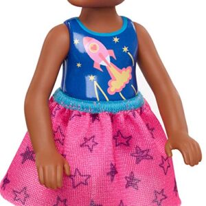 Barbie Club Chelsea Doll, 6-inch Brunette Doll with Space-Themed Graphic, GHV62