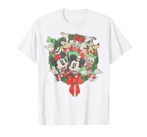 disney group shot christmas wreath t-shirt