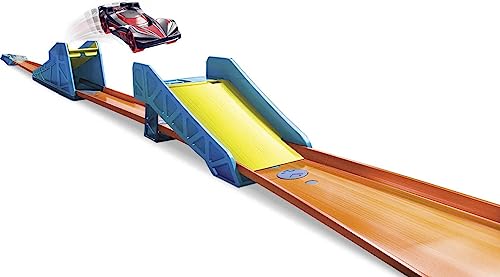 Hot Wheels Track Builder Pack Assorted Stunt Sets (Styles May Vary)