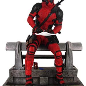 Marvel Premier Collection: Deadpool (Movie Version) Statue, Multicolor