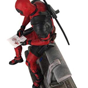 Marvel Premier Collection: Deadpool (Movie Version) Statue, Multicolor