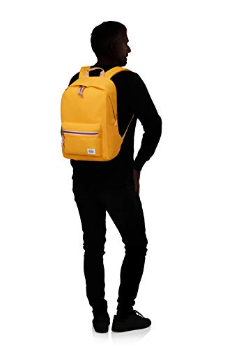 American Tourister Daypacks, Yellow, One Size