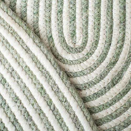 SAFAVIEH Braided Collection 4' x 6' Oval Green/Ivory BRD905Y Handmade Country Cottage Reversible Wool Entryway Foyer Living Room Bedroom Kitchen Area Rug