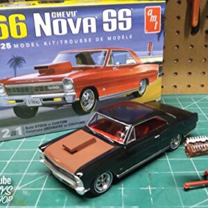 AMT 1966 Chevy Nova SS 2T 1:25 Scale Model Kit