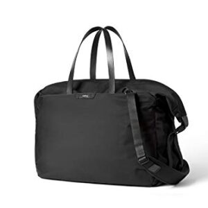 Bellroy Weekender Plus - Premium Edition (Duffle Travel Bag & Overnight Bag, Fits 13" Laptop, Internal Organization Pockets) - Black