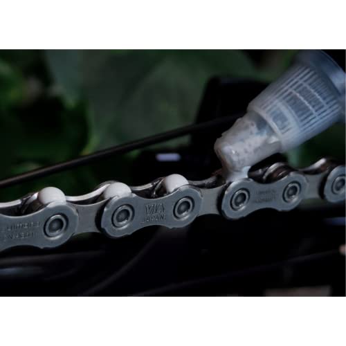 SILCA Super Secret Bike Chain Lube | Chain Wax to Clean, Smoothen, and Silence | Waterproof Bicycle Chain Lube | Chain lube for Friction Reduction and Improved Wattage Output (8oz Bottle)