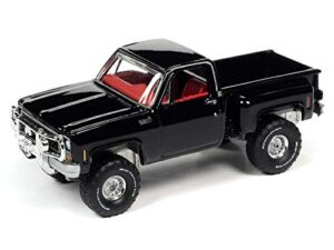 auto world 1980 chevrolet custom deluxe 10 step side truck gloss black & front push bar 1:64 scale die-cast model car
